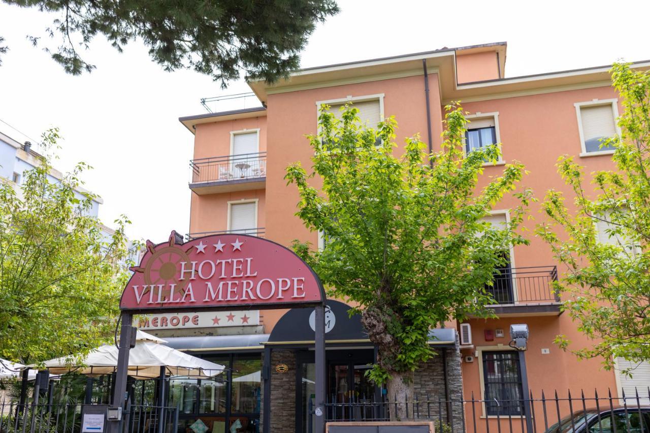 Hotel Villa Merope Rimini Buitenkant foto